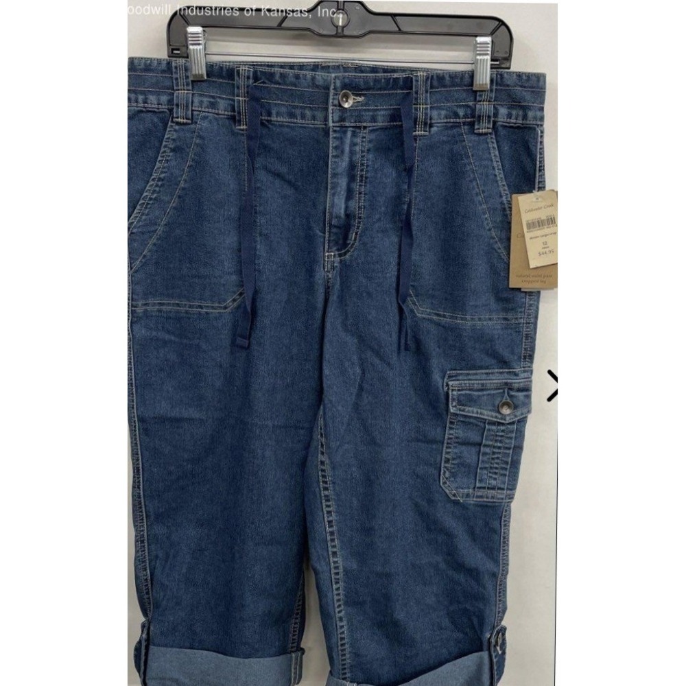 Coldwater Creek Blue Denim Cargo Capris Womens 12 Medium Wash Cropped Jeans NWT